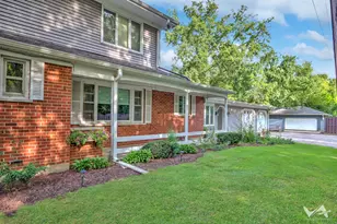 850 W Fabyan Pkwy, Batavia, IL 60510 - Photo 1