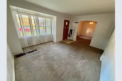 12800 S Parnell Avenue, Chicago, IL 60628 - Photo 4