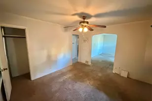 12800 S Parnell Ave, Chicago, IL 60628 - Photo 6