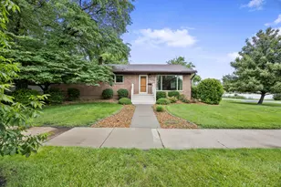 18516 Riegel Rd, Homewood, IL 60430 - Photo 1