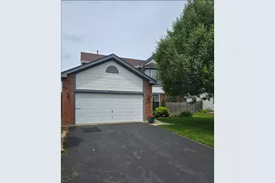481 Windermere Way, Lake in the Hills, IL 60156 - Photo 4