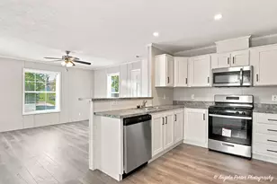 300 A Ok Ct, Round Lake, IL 60073 - Photo 10