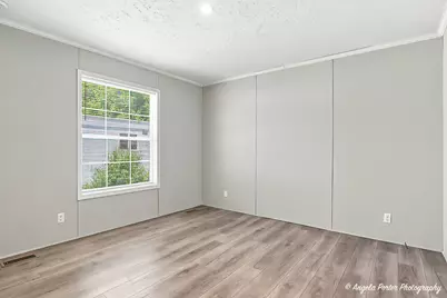 300 A Ok Court, Round Lake, IL 60073 - Photo 6