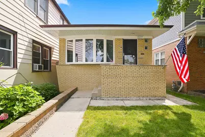 11157 S Spaulding Avenue, Chicago, IL 60655 - Photo 1
