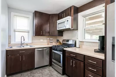 389 S West Avenue, Elmhurst, IL 60126 - Photo 10