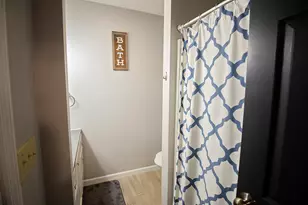 1 Harbor Pointe Ct, Bloomington, IL 61704 - Photo 30