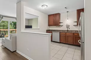 2234 Abbeywood Dr, Lisle, IL 60532 - Photo 8