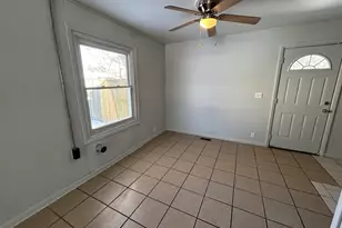 1013 Koehn Dr, Danville, IL 61832 - Photo 4