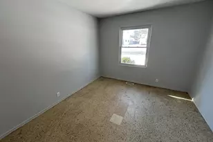 1013 Koehn Dr, Danville, IL 61832 - Photo 6