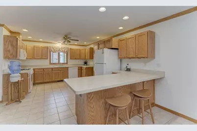 315 Coaler Drive, Coal City, IL 60416 - Photo 8
