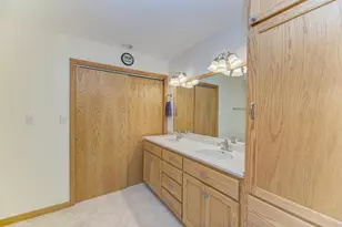 315 Coaler Dr, Coal City, IL 60416 - Photo 14