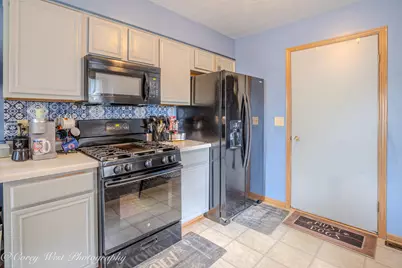 429 Hickory Drive, Davis Junction, IL 61020 - Photo 8