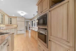 5 Court Of Conn River Vly, Lincolnshire, IL 60069 - Photo 10