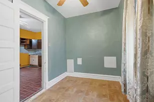 2829 S Lawndale Ave, Chicago, IL 60623 - Photo 14