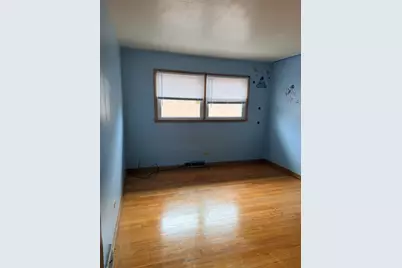 404 Prairie Avenue, Calumet City, IL 60409 - Photo 6