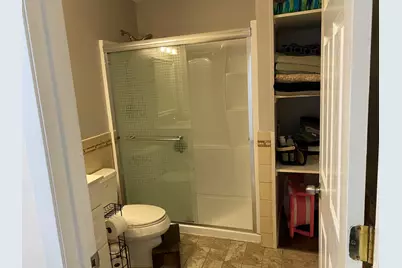 117 Mill Pond Drive, Glendale Heights, IL 60139 - Photo 18