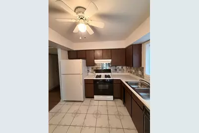 820 Sandra Drive #2C, University Park, IL 60484 - Photo 4