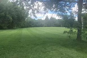 54 Deer Point Dr, Hawthorn Woods, IL 60047 - Photo 1