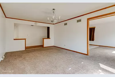 1605 S Main Street, Lombard, IL 60148 - Photo 4