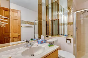 1605 S Main St, Lombard, IL 60148 - Photo 16