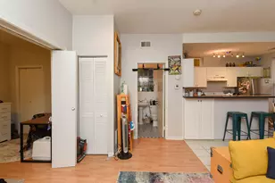 1927 W Schiller St, Chicago, IL 60622 - Photo 14
