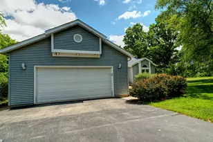 2648 Norwood Dr, Lanark, IL 61046 - Photo 2