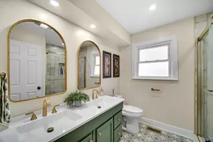 9110 Forestview Rd, Evanston, IL 60203 - Photo 16