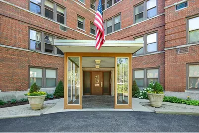 1585 Ridge Avenue #309, Evanston, IL 60201 - Photo 2