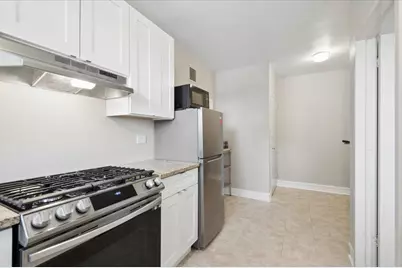1585 Ridge Avenue #309, Evanston, IL 60201 - Photo 12