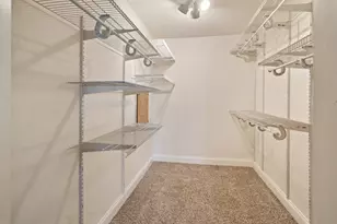 621 Tralee Ct, Schaumburg, IL 60193 - Photo 14
