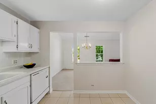 513 Kingsmill Ln, Prospect Heights, IL 60070 - Photo 8