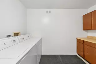 513 Kingsmill Ln, Prospect Heights, IL 60070 - Photo 18