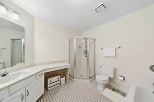 513 Kingsmill Ln, Prospect Heights, IL 60070 - Photo 12