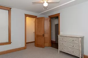 3710 N Clark St, Chicago, IL 60613 - Photo 6