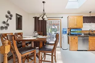 903 Prescott Dr, Joliet, IL 60432 - Photo 4