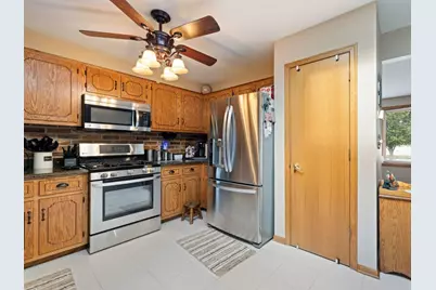 903 Prescott Drive, Joliet, IL 60432 - Photo 6