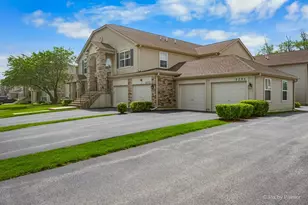 2735 Acorn Ct, West Dundee, IL 60118 - Photo 4