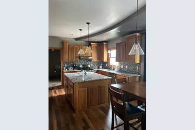 1910 Parkside Drive, Sycamore, IL 60178 - Photo 18