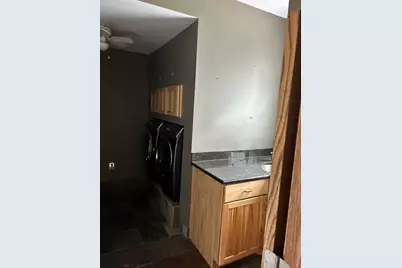 1910 Parkside Drive, Sycamore, IL 60178 - Photo 8