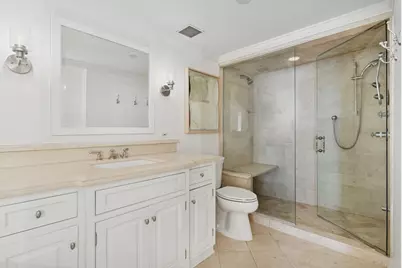 161 E Chicago Avenue #38A, Chicago, IL 60611 - Photo 32