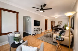 1605 S 51st Ct, Cicero, IL 60804 - Photo 2