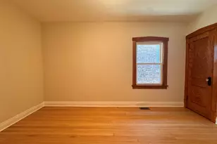 1605 S 51st Ct, Cicero, IL 60804 - Photo 10