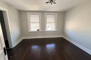 11415 S Prairie Ave, Chicago, IL 60628 - Photo 10