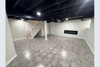 11415 S Prairie Avenue, Chicago, IL 60628 - Photo 14