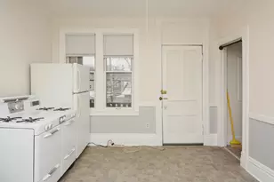 3426 N Lincoln Ave, Chicago, IL 60657 - Photo 2