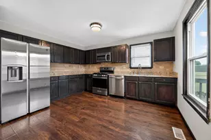 1301 Brookfield Dr, Plainfield, IL 60586 - Photo 6