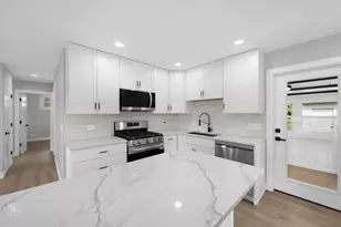6413 Dunham Rd, Downers Grove, IL 60516 - Photo 6