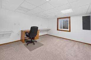 533 Brant Cir, Dekalb, IL 60115 - Photo 20