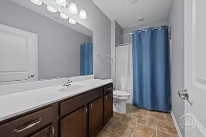 318 Sussex Lane, North Aurora, IL 60542 - Photo 18