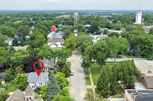 138 Hickory St, Frankfort, IL 60423 - Photo 2